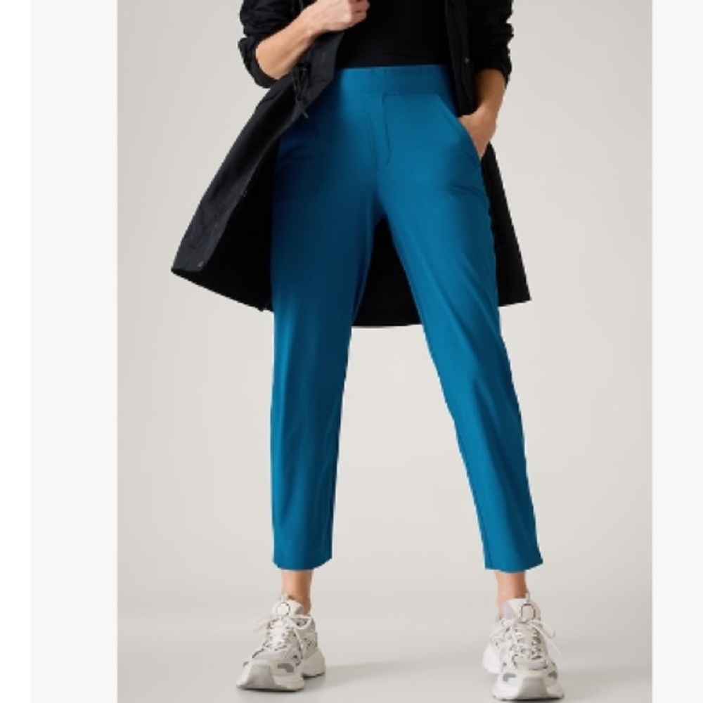 Athleta 🏷️ Brooklyn Ankle Pant - Dark Lapis Blue |Size 12